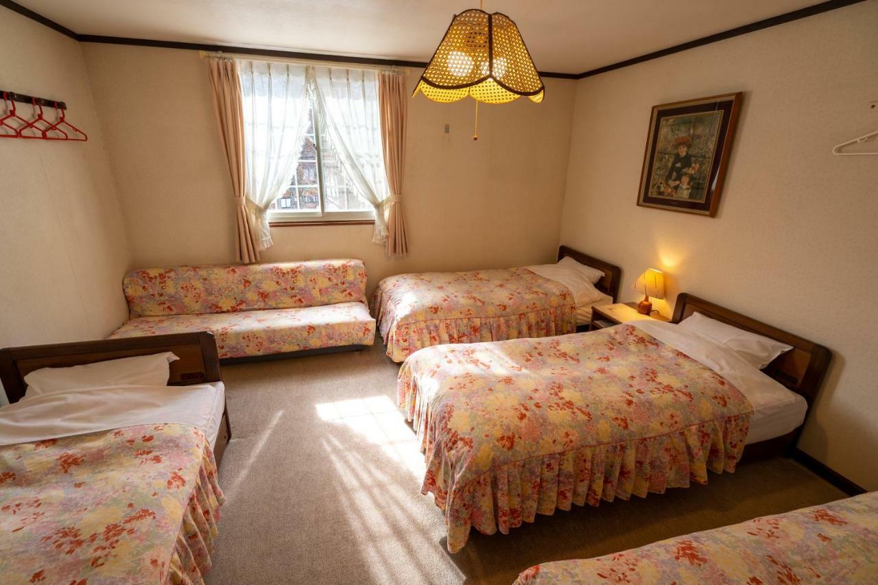 ピュアモール ミモザ Hotell Hakuba Exteriör bild
