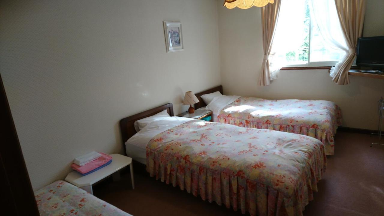 ピュアモール ミモザ Hotell Hakuba Exteriör bild